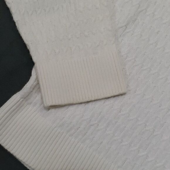 Winter White talbots sweater - Picture 3 of 3